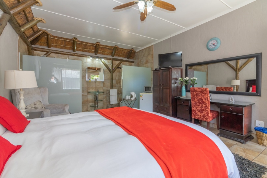 6 Bedroom Property for Sale in Panorama Free State